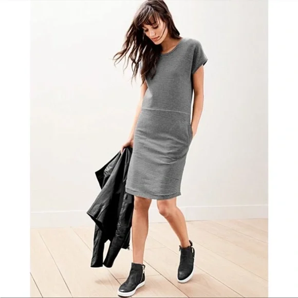 Garnet Hill | Dresses | Garnet Hill Easy French Terry Stripe Short Sleeve Dress | Poshmark Garnet Hill | Dresses | Garnet Hill Easy French Terry Stripe Short Sleeve Dress | Poshmark